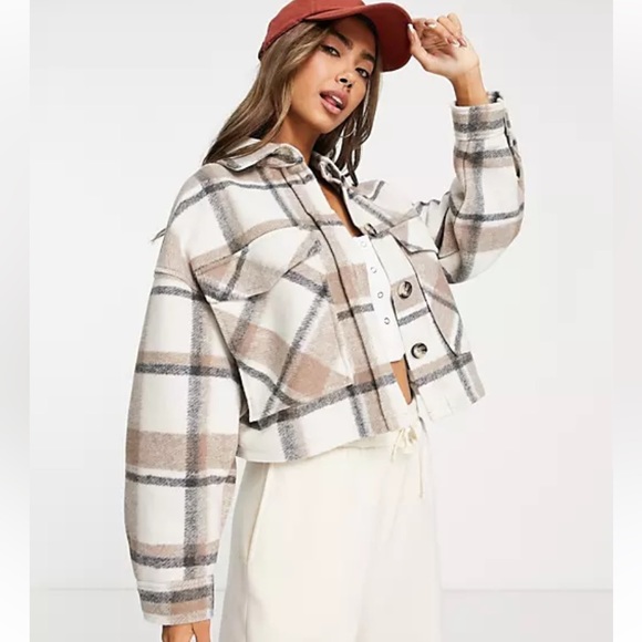 Stradivarius Women's Cropped Jacket Plaid Sz M NWOT Trend ZARA - Picture 1 of 5